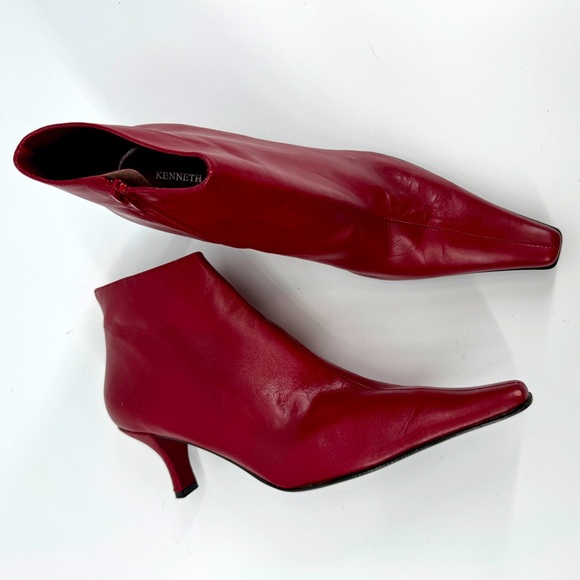 Vintage Shoes - Vintage 80s Kenneth Cole New York square toe red booties size 10